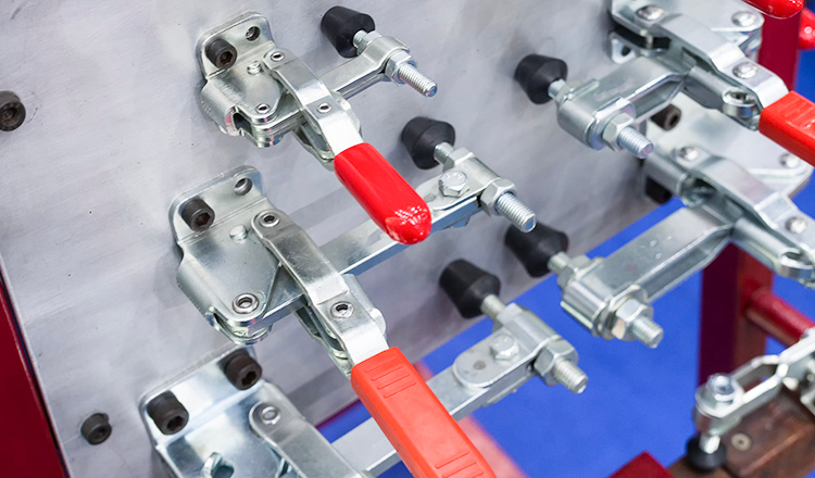 Everything you need to know about toggle clamps